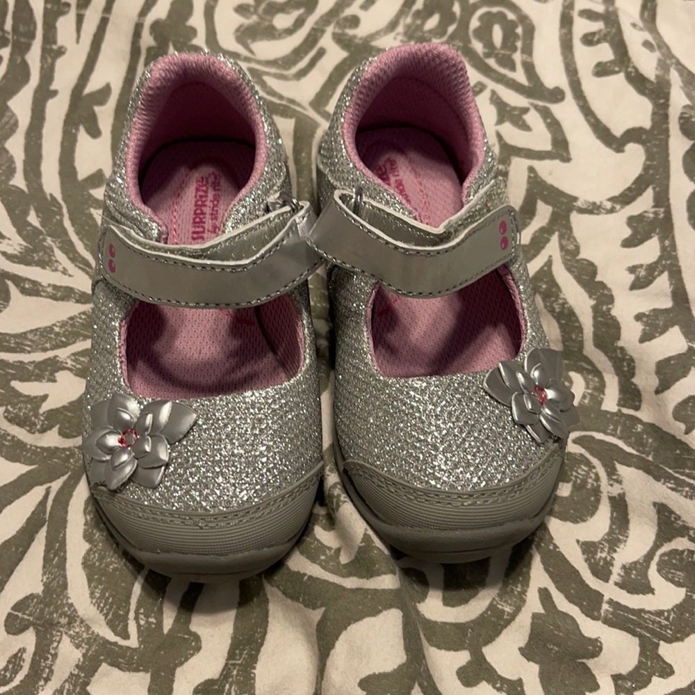 Silver flats